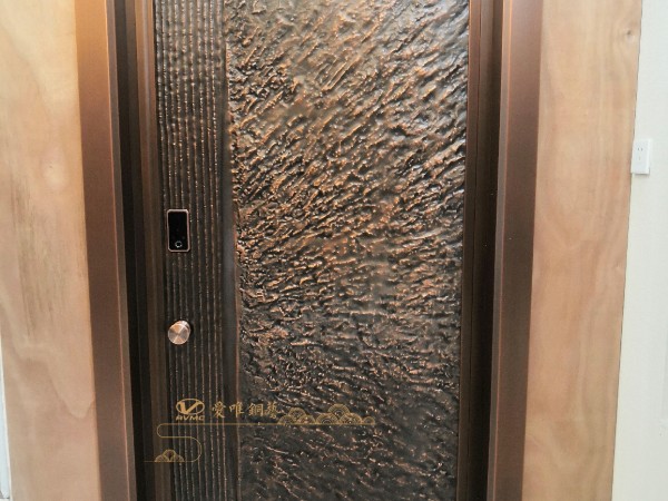 廣東別墅銅門廠家愛唯銅藝——?jiǎng)e墅銅門極簡(jiǎn)銅門