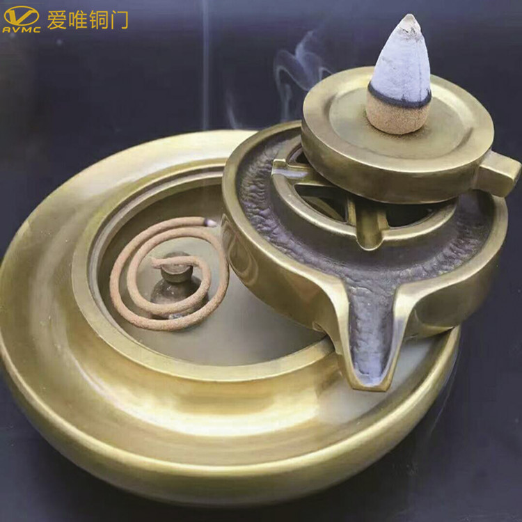 愛(ài)唯銅門(mén)-香薰?fàn)t