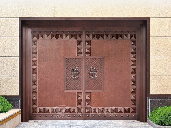 在占據(jù)銅門(mén)市場(chǎng)的同時(shí)要保證銅門(mén)的質(zhì)量