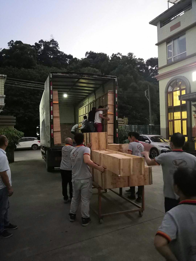 庭院門(mén)出貨 (3)