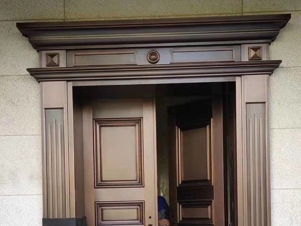 廣東佛山愛唯銅藝銅門廠家——簡約風格別墅銅門