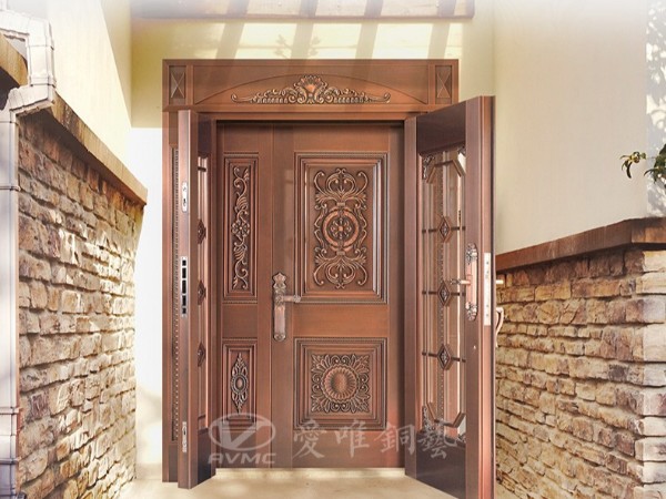 廣東別墅銅門廠家愛唯銅藝——?jiǎng)e墅銅門款式“歐風(fēng)花都”